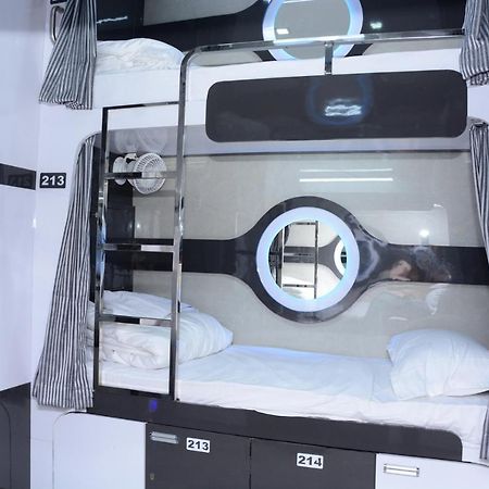 Ocean Dormitory Mumbai Luaran gambar