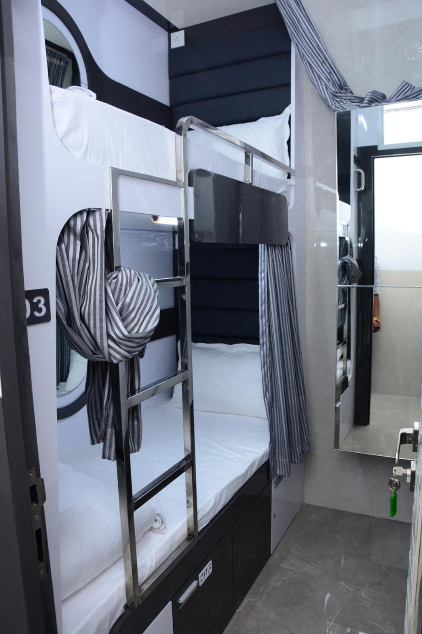 Ocean Dormitory Mumbai Luaran gambar