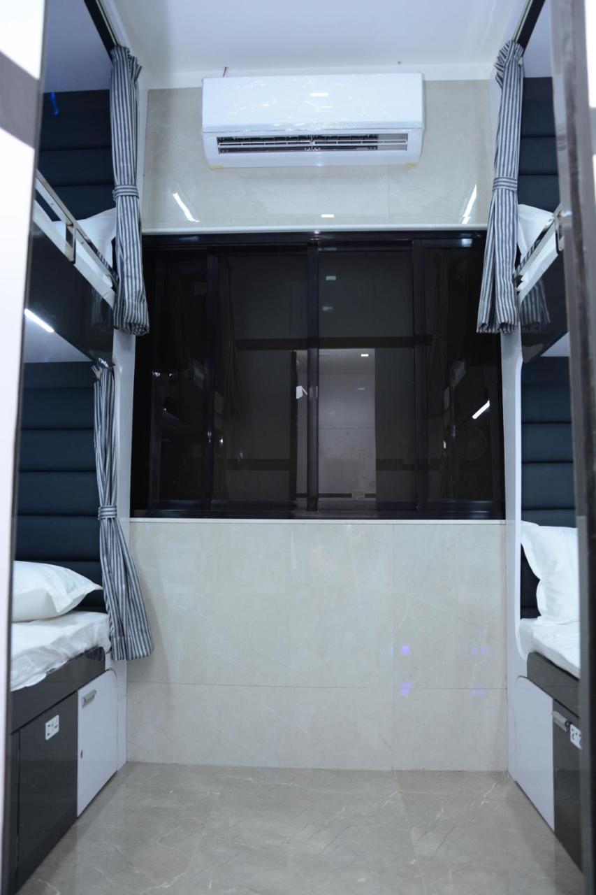 Ocean Dormitory Mumbai Luaran gambar