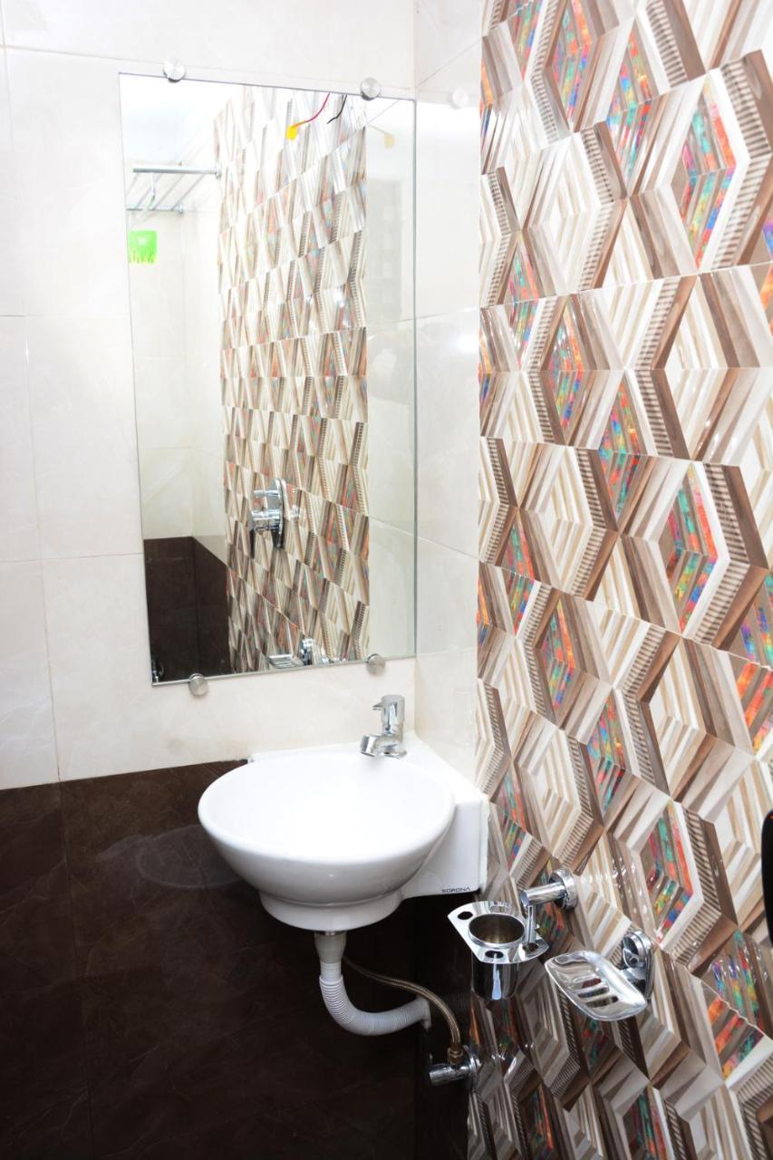 Ocean Dormitory Mumbai Luaran gambar