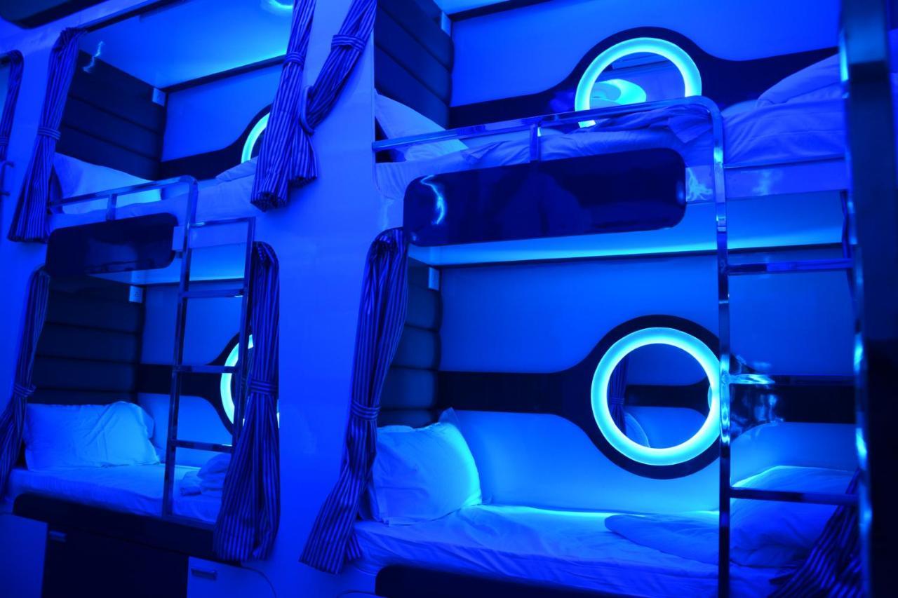 Ocean Dormitory Mumbai Luaran gambar
